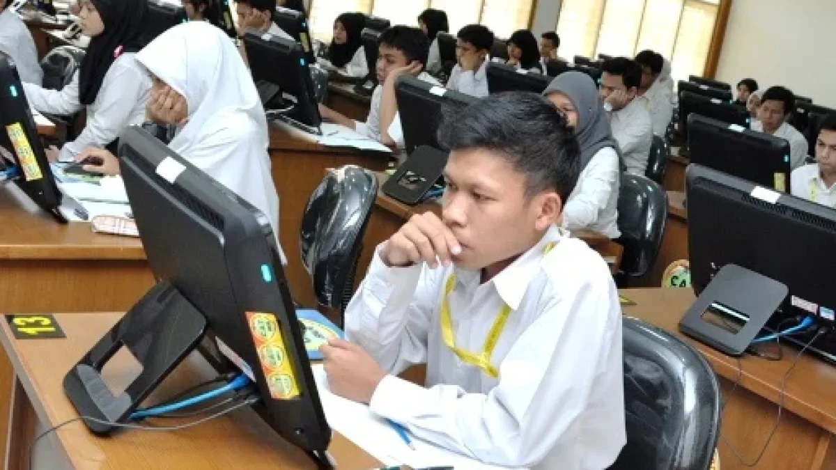 Pengumuman Kelulusan Seleksi Administrasi Rekrut Eksternal Tingkat SLTA Tahun 2016 Di DAOP 3 Cirebon