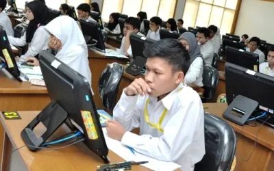Lihat Nama Yang Lolos Seleksi Administrasi PT KAI 2016 Disini rekrut.kereta-api.co.id