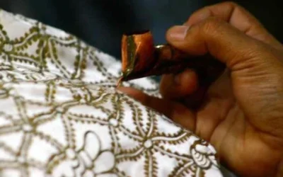 DP BBM Kata-Kata Selamat Hari Batik Nasional Terbaru