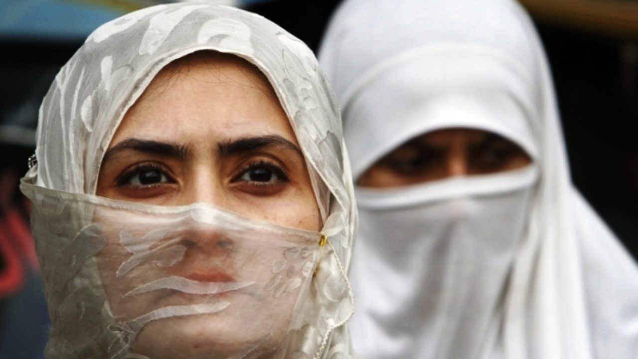 DP BBM Kata Kata Bijak Mario Teguh Tentang Wanita Gambar