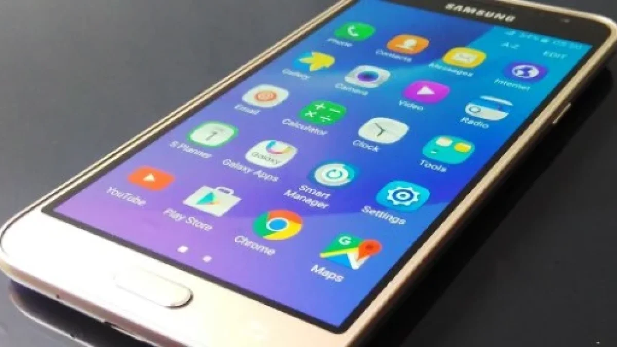 Harga Baru dan Bekas Samsung Galaxy J3 (2016) Oktober 2016, Spesifikasi RAM 1.5 GB, 4G LTE Murah Mulai 1.9 Jutaan