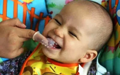 Tips Merawat Gigi Bayi yang Baru Tumbuh