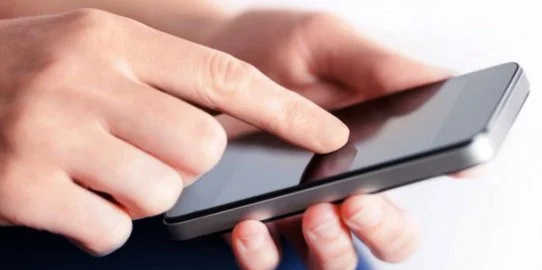 Cara Mencegah Timbulnya Jerawat yang Disebabkan oleh Smartphone