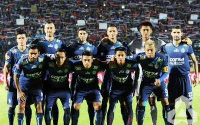 HASIL Arema Cronus vs PSM Makasar, Tadi Malam Skor Akhir 2-0 ISC/TSC 2016 : Arema Cronus Runner-up Lagi