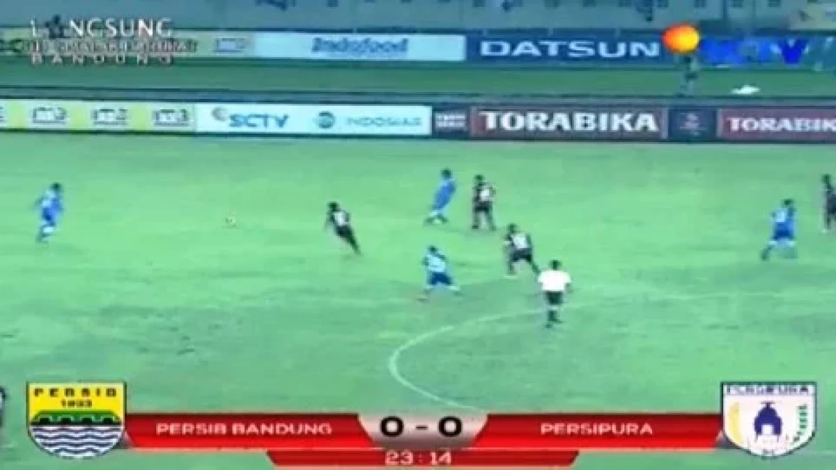 UPDATE HASIL PERSIB BANDUNG VS PERSIPURA JAYAPURA Skor Akhir 2-0, TSC/ISC SABTU 12/11/2016 MALAM INI