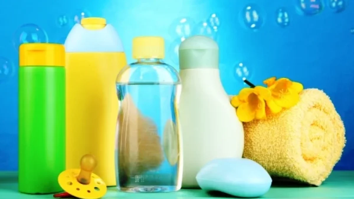 Tips Memilih Produk Perawatan Bayi