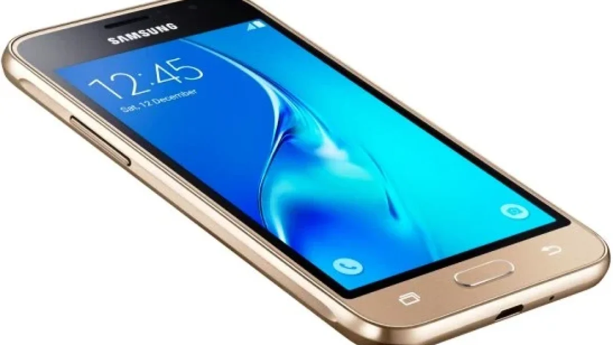Harga Samsung Galaxy J1 November 2016 Terbaru dan HP Murah Spesifikasi Android Lollipop 4G