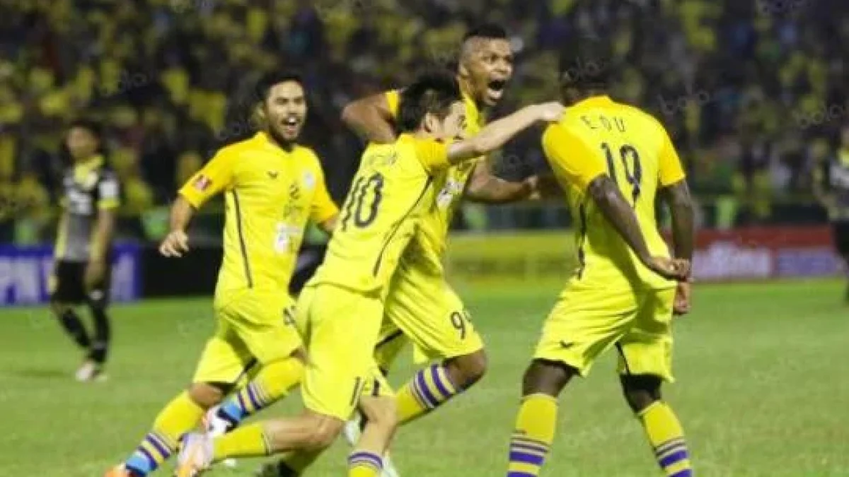 PREDIKSI Persegres GU vs Bali United Live Di Indosiar, Jadwal ISC/TSC Pekan Ke-30 (28/11/16) : Ambisi Serdadu Tridatu Curi Poin Atas Laskar Joko Samudro
