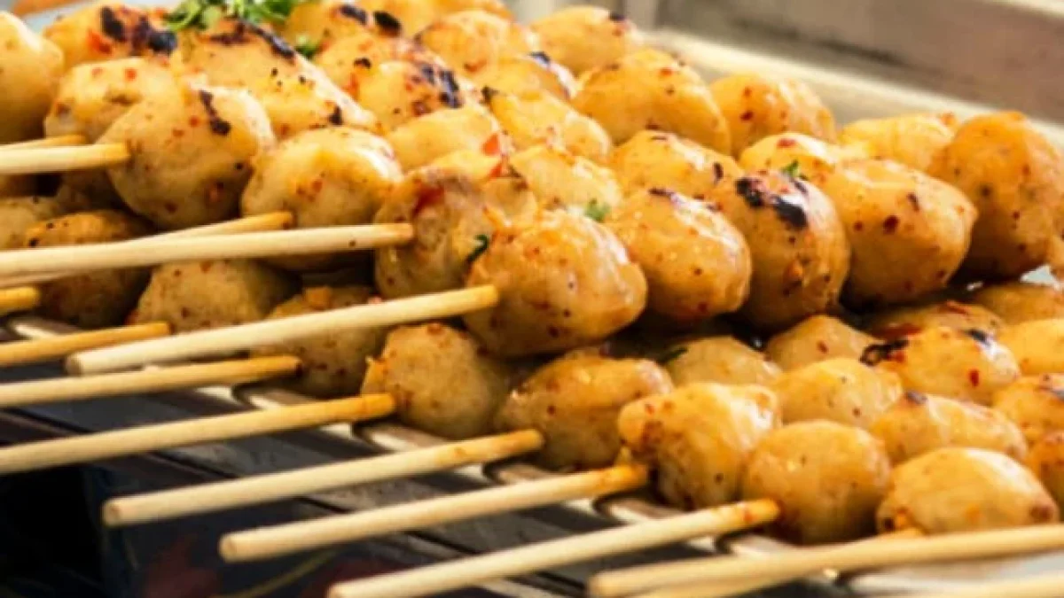 Resep dan Cara Membuat Cilok Bakar Bumbu Barbeque Pedas Nikmat