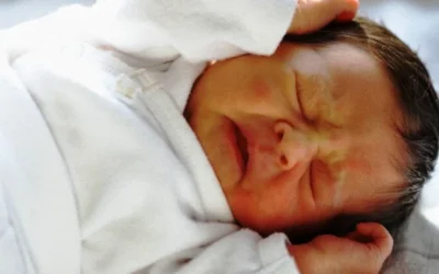 Warna Kotoran Bayi Yang Mencemaskan