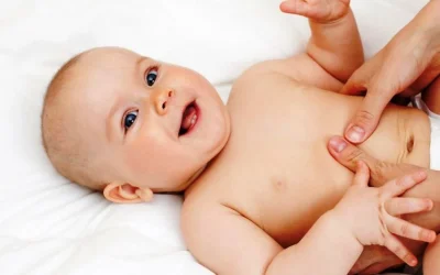 Memijat Bayi Dengan Kelembutan dan Kasih Sayang