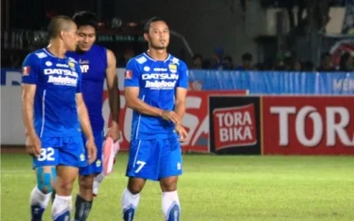Jadwal ISC A Pekan Ke-33 : Prediksi Persib vs PS TNI Live Di SCTV 9 Desember 2016