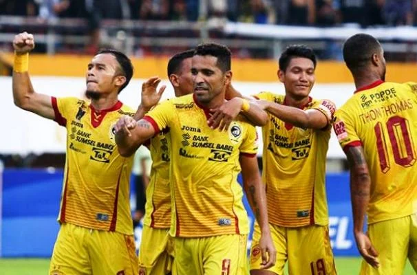 Babak 8 Besar Piala Presiden 2017 : SFC Tantang Arema FC Dengan Permainan Menyerang