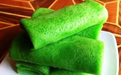 Resep, Bahan dan Cara Membuat Pancake Gulung Coklat Pekat Dengan Taburan Kacang