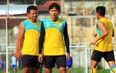 Piala Presiden 2017 : Adam Alis Merasa Grogi di Laga Perdana dan Felipe Bertoldo Bermain Tidak Memuaskan Untuk Singo Edan