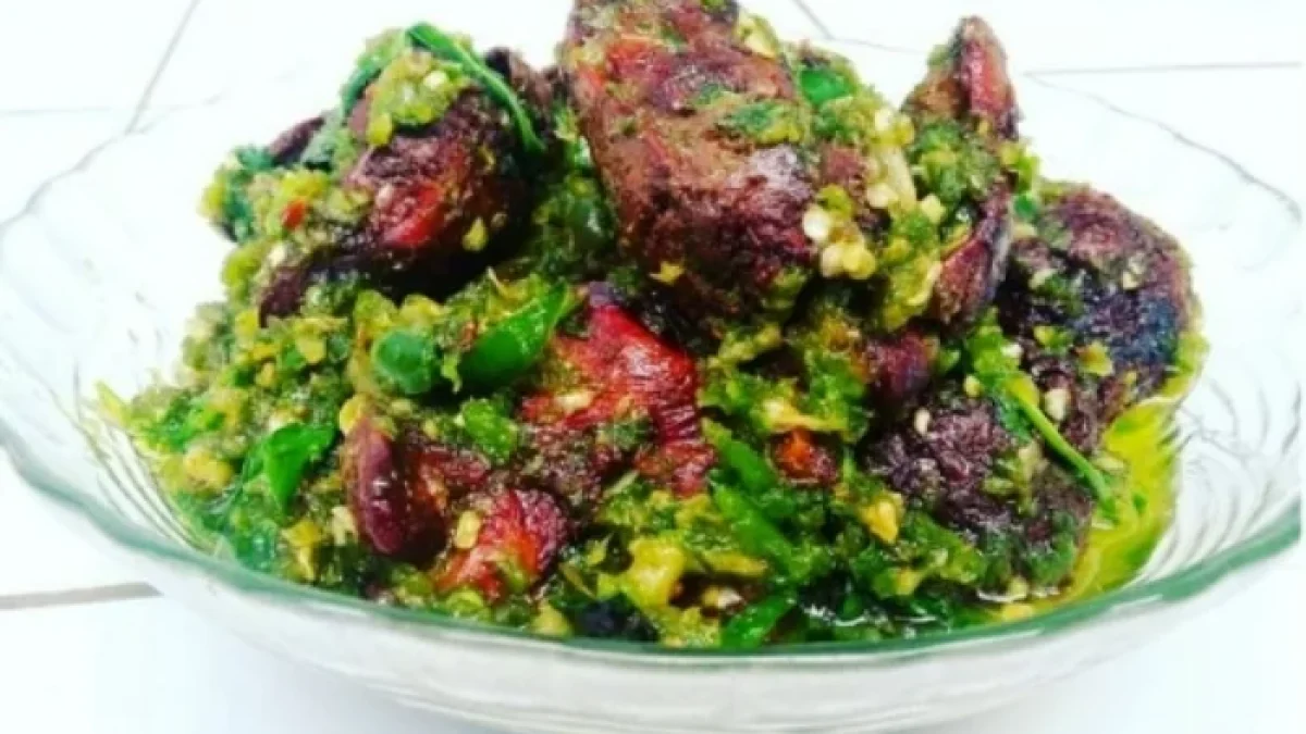Rerep dan Cara Memasak Hati Ayam Bumbu Rawit Hijau Yang Pedas
