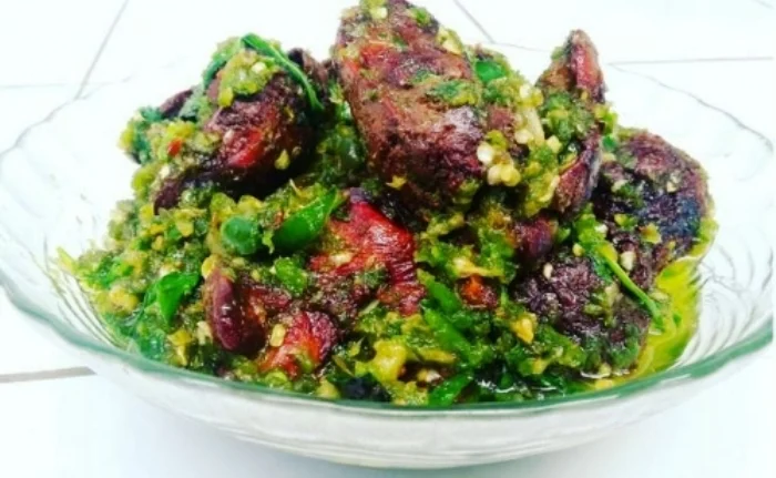 Rerep dan Cara Memasak Hati Ayam Bumbu Rawit Hijau Yang Pedas