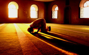 10 Amalan Hari Jumat yang Disunnahkan wartasolo.com