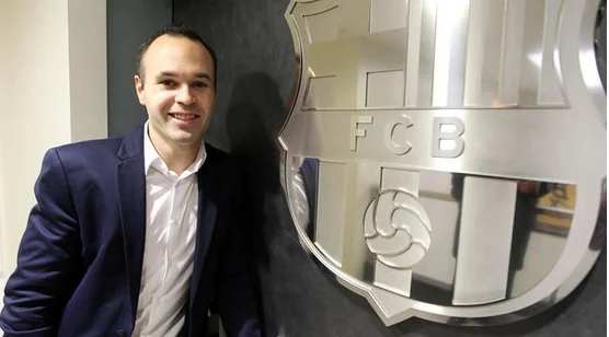Iniesta Akhirnya Dukung Real Madrid