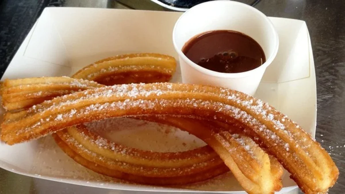 Resep dan Cara Membuat Churros, Jajanan Donat Spanyol yang Renyah Banget!