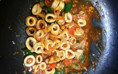 Resep dan Cara Membuat Cumi Pedas Kemangi, Rasanya Nikmat Banget!