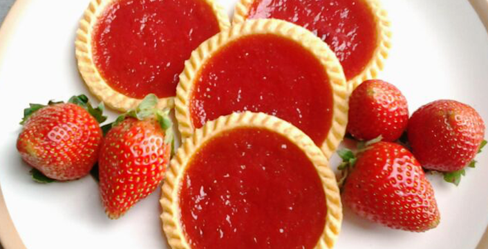 Resep dan Cara Membuat Pie Susu Strawberry