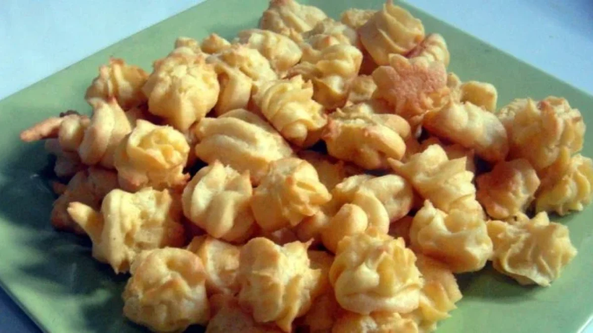 Resep Kue Kering Terpopuler: Cara Membuat Sus Kering Keju yang Renyah dan Enak Sekali