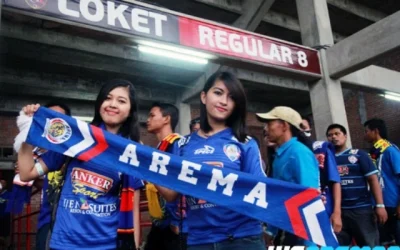 Singo Edan Ompong di Kandang Kabau Sirah, Semifinal Leg 1 Piala Presiden 2017 di Stadion H. Agus Salim