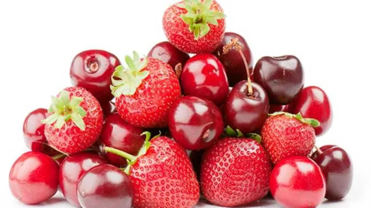 Warna Merah Yang Menggoda, 10 Buah Ini Tawarkan Sejuta Manfaat Untuk Tubuh