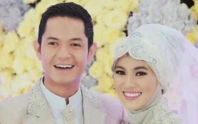 Penting! Mengenal 4 Gaya Make Up Muslimah Terkini 2020: Anggun, Natural, dan Tampilan Syar’i