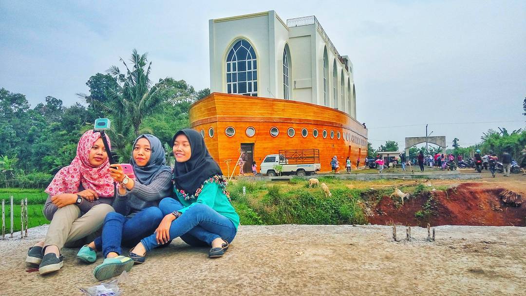 Ada Kapal Nabi Nuh di Semarang, Ini Dia Penampakannya 