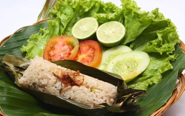 Resep dan Cara Membuat Nasi Bakar Teri Ayam Yang Menggoda Selera