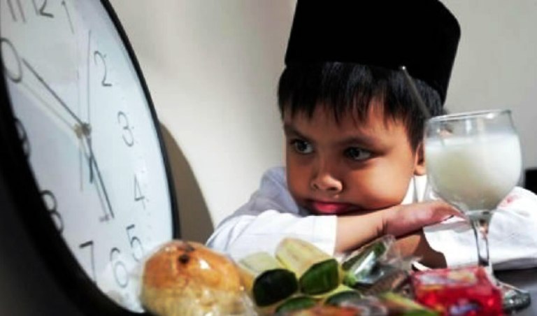 Tips Jitu Sehat Selama Puasa Ramadhan | WartaSolo.com ...