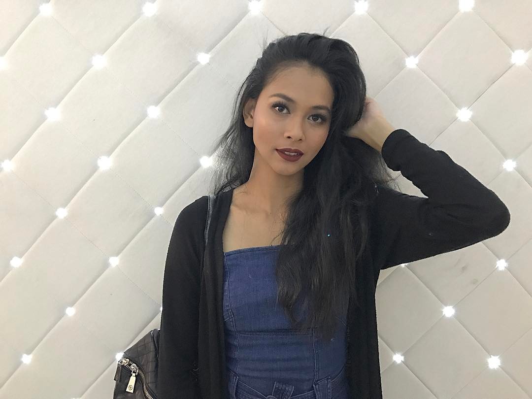 Foto-foto Eksotis Bunga Jalitha Ibrani saat Tidak Pakai 