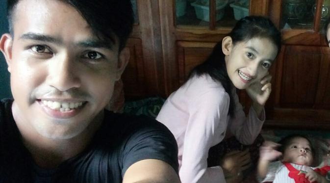 Download Foto Fildan D'academy anak istri