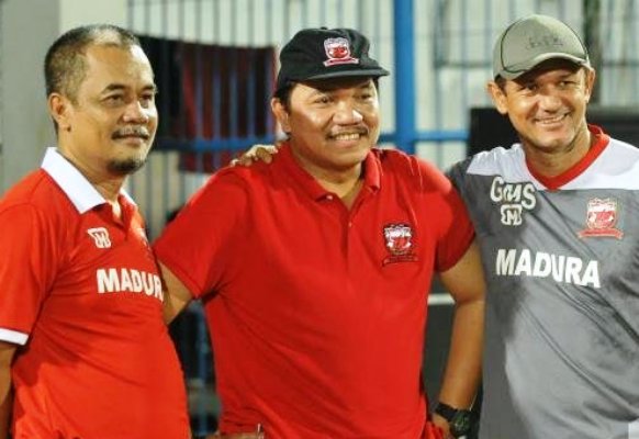 Prediksi Madura United FC vs PSMP Babak Final Magelang CUP 2017