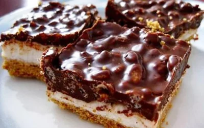 Kue Kering Paling Baru 2017: Crispy Chocolate MarshMallow Bars Paling Enak dan Mudah Dibuat