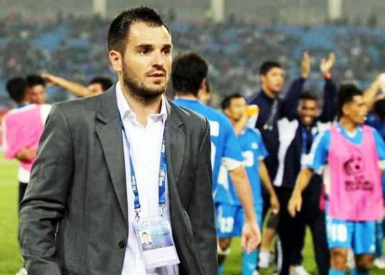 Jelang Liga 1 2017: Mengapa Bhayangkara FC Jalani Sesi Latihan Tanpa Simon Mcmenemy?