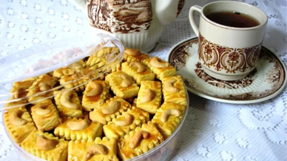 Kue Kering Hari Raya 1438H: Kue Kering Kacang Mede Membuat Mata Tergoda
