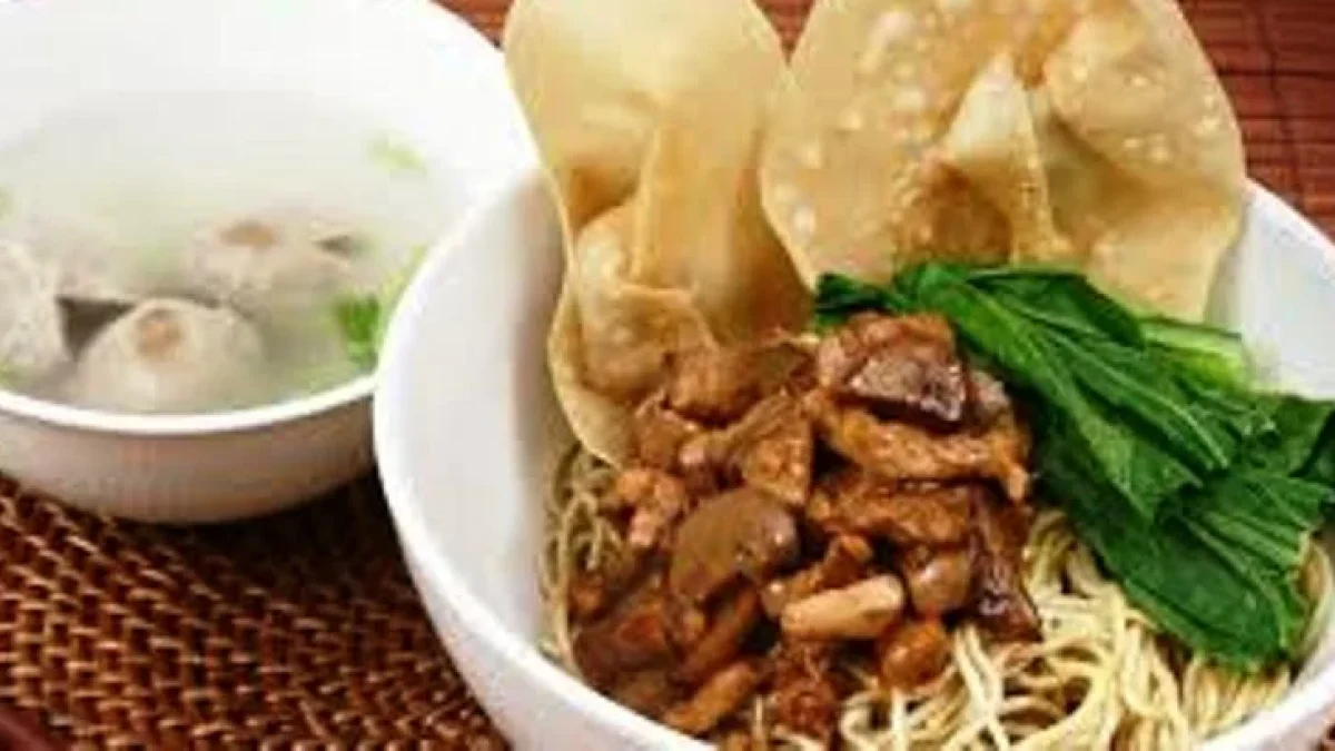 Cara Membuat Mie Ayam Pangsit Bumbu Spesial Yang Enak Dan Lezat, Kriuk Kriuknya Bikin Ketagihan