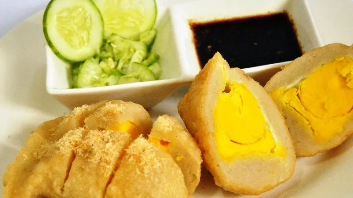 Cara Membuat Empek-empek Kapal Selam Khas Palembang Yang Enak