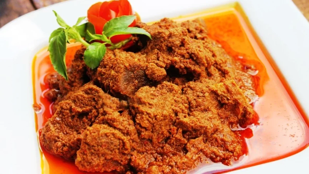 Rendang Ayam Spesial Asli Padang, Membuat Lidah Terpana