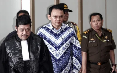 Ahok Divonis 2 Tahun Penjara