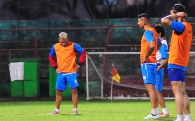 Arema FC Akan Bermain Ngotot Untuk Permalukan PSM di Mattoangin.