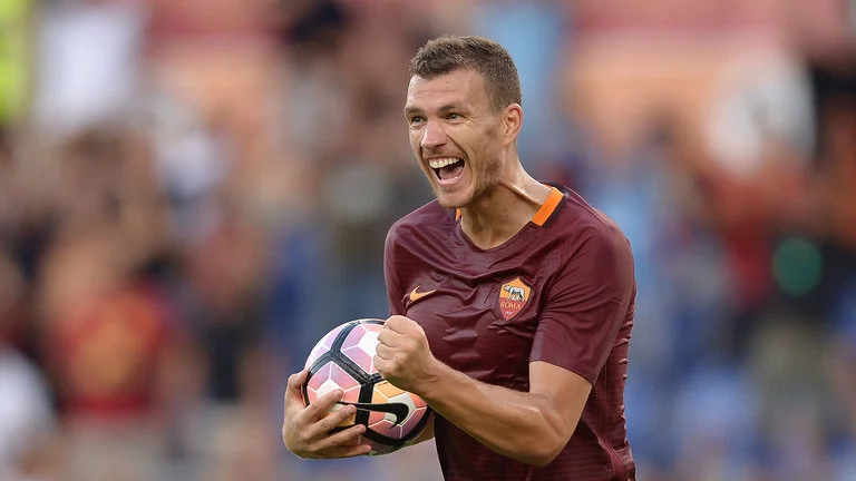 Berita Liga Itali: Edin Dzeko Pastikan Peraih Sepatu Emas