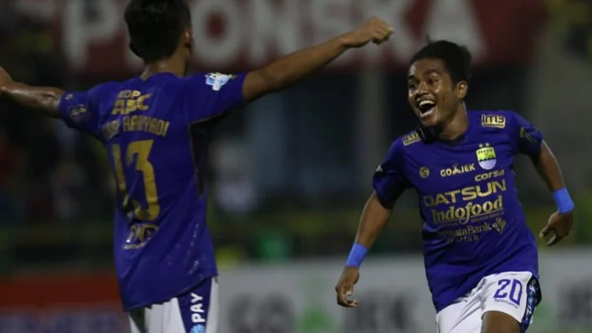 Prediksi Persib Bandung Vs Persipura, Jadwal Gojek Traveloka Liga 1 Indonesia Live 7/5/2017 di TVOne