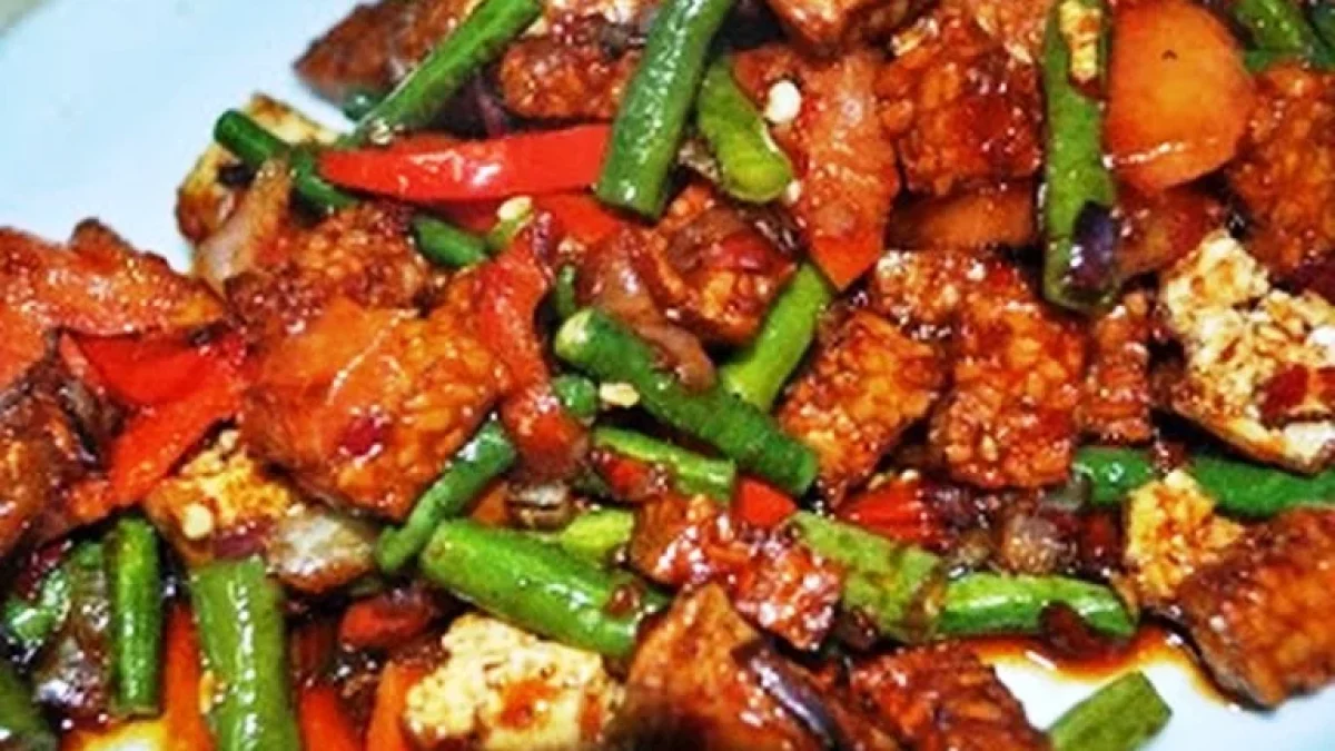 Menu Sahur Praktis: Tumis Kacang Panjang Pedas Nikmat