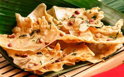 Rempeyek Kacang Spesial : Gurih, Renyah, Kriuknya Bikin Ketagihan
