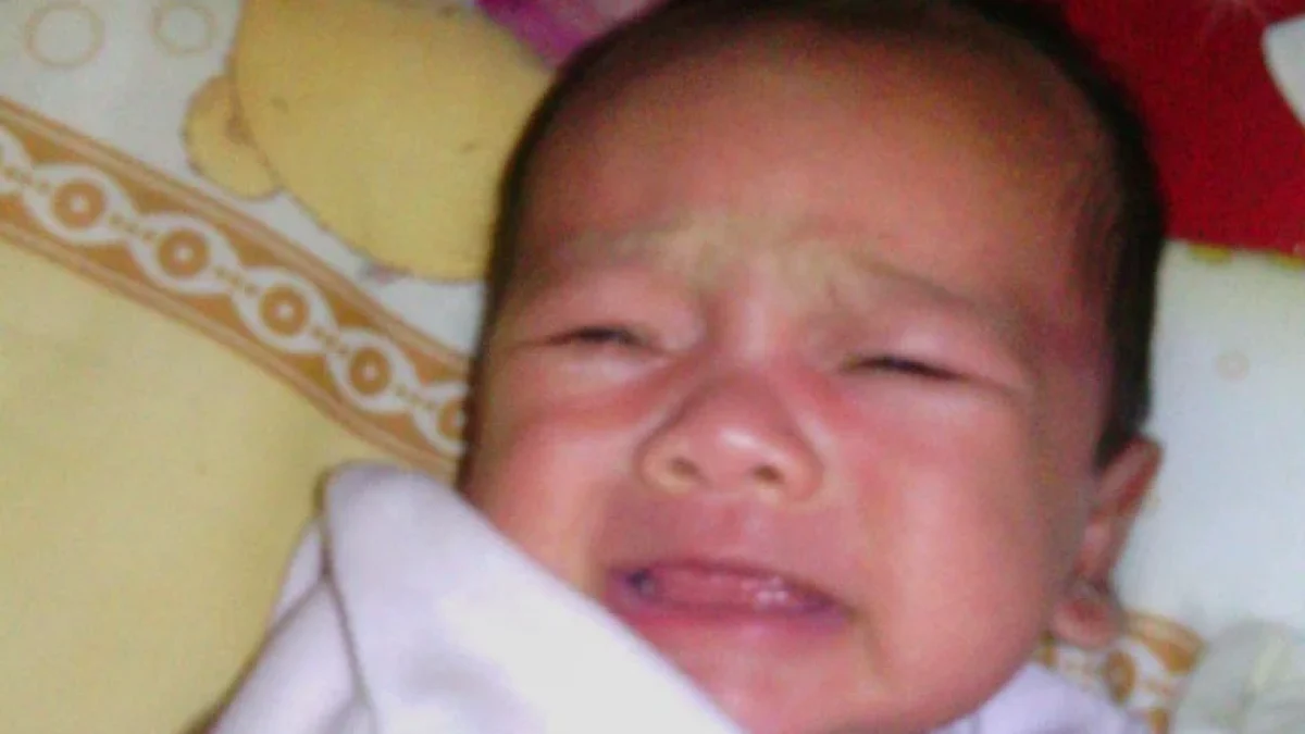 Cara Sederhana Menenangkan Bayi Menangis