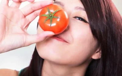 Masker Tomat Mampu Memutihkan Dan Menghilangkan Komedo
